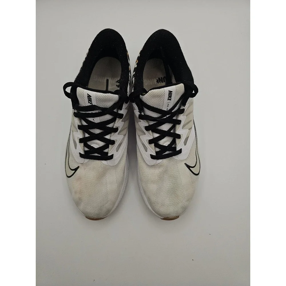Nike Quest 3 Premium Womens 9.5 White Leopard Animal Print Running Shoes